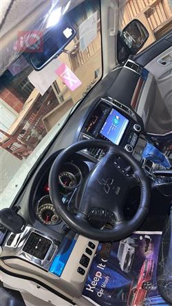 ميتسوبيشي باجيرو